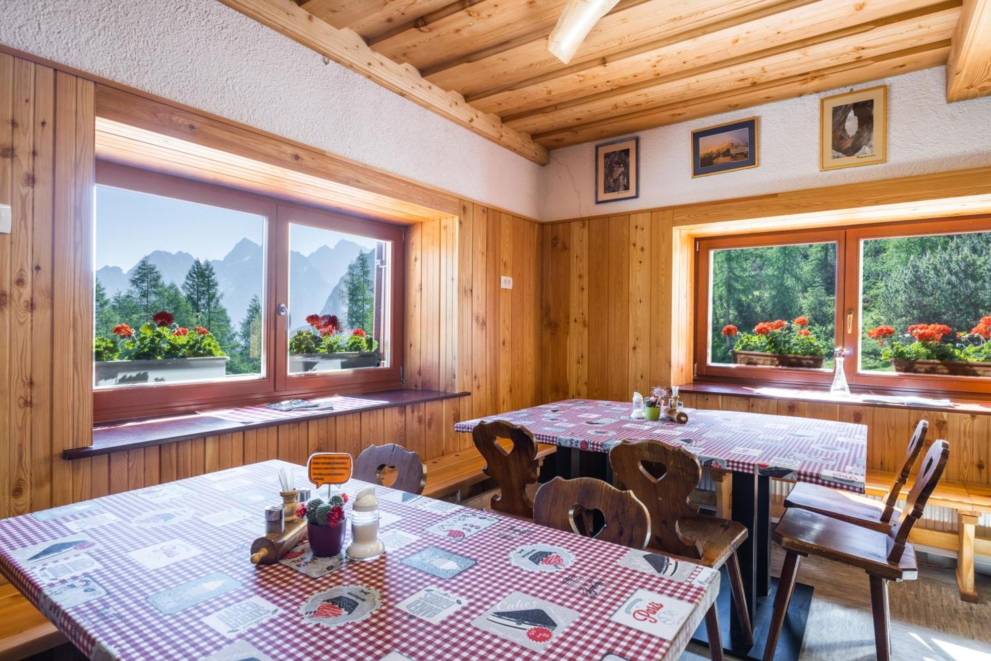 Postarski Dom On Vrsic Kranjska Gora Dış mekan fotoğraf