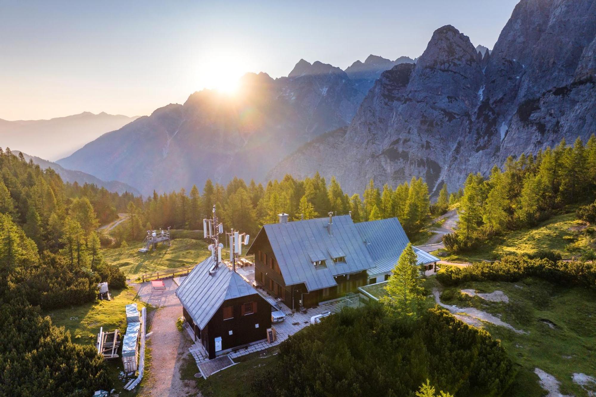 Postarski Dom On Vrsic Kranjska Gora Dış mekan fotoğraf